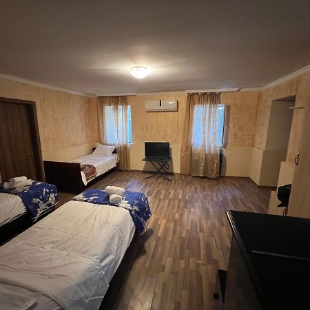 Cozy Apartment In The Centre Of Kutaisi Ngoại thất bức ảnh