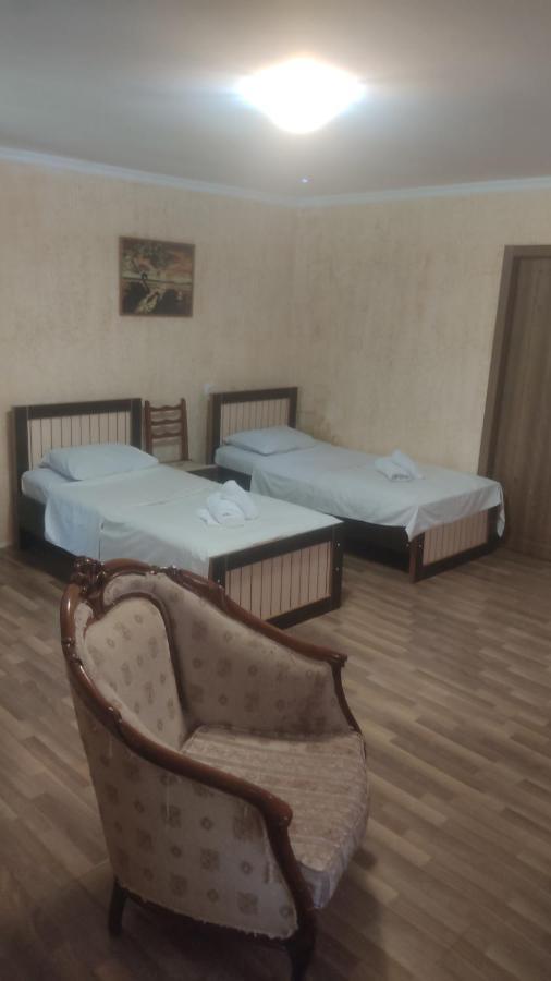 Cozy Apartment In The Centre Of Kutaisi Ngoại thất bức ảnh